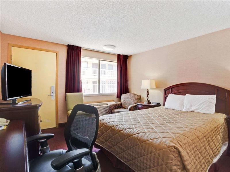 Fairbridge Inn Express Tukwila Zewnętrze zdjęcie